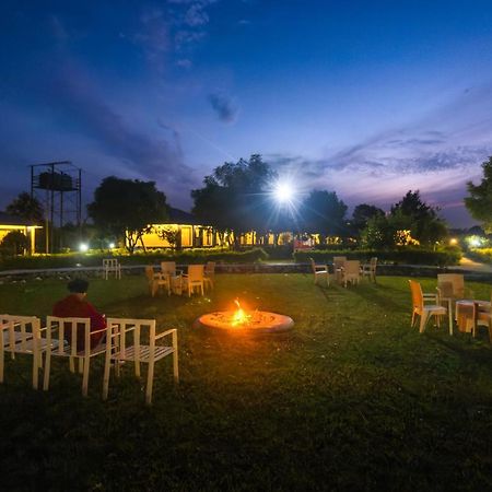Tusk And Roar Corbett Resort, Jim Corbett رامناجار المظهر الخارجي الصورة
